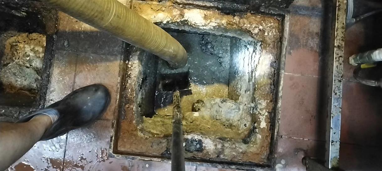 沛县污水池清理一般都有毒气，怎么预防中毒呢？
